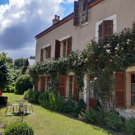 Bed and Breakfast Le Buisson De La Gariole Обиньи-сюр-Нер Экстерьер фото