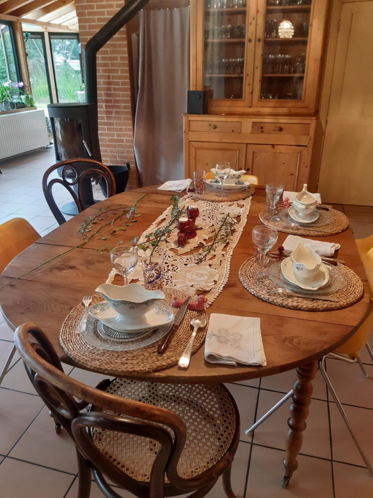 Bed and Breakfast Le Buisson De La Gariole Обиньи-сюр-Нер Номер фото